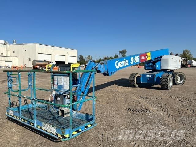 Genie S-85 Plataformas de trabajo telescópica