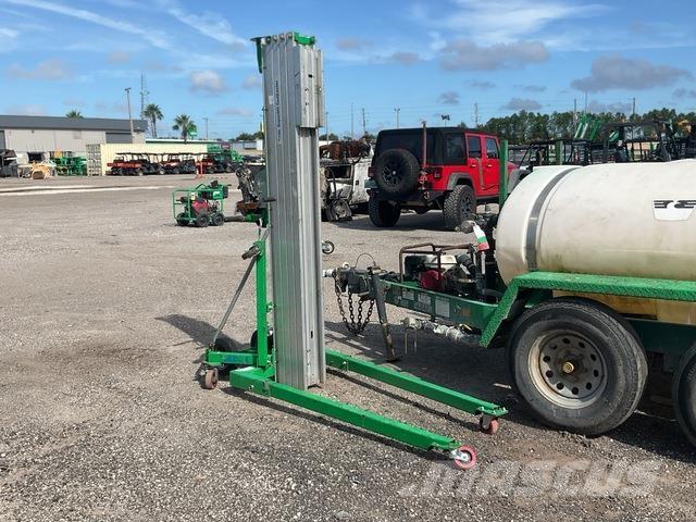 Genie SLC-24 Cabrestantes, montacargas y elevadores de materiales