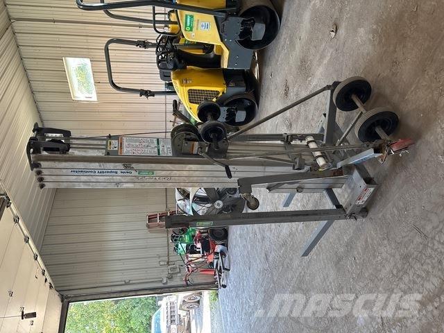 Genie SLC24 Cabrestantes, montacargas y elevadores de materiales