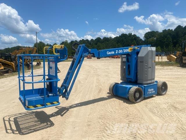 Genie Z-30/20N Plataforma de trabajo articulada