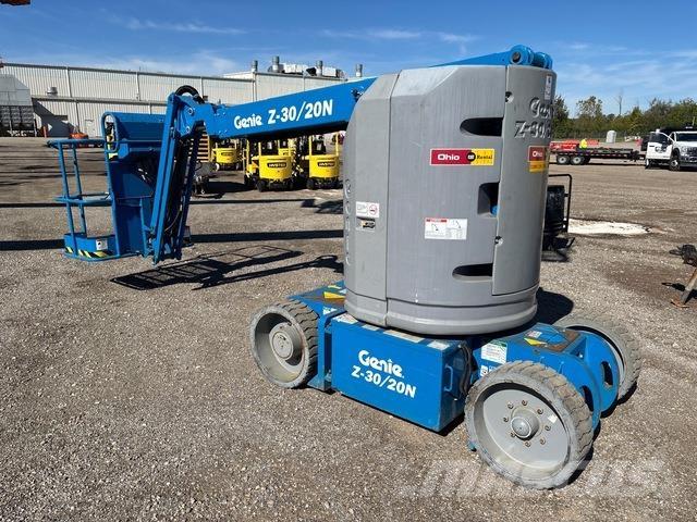 Genie Z-30/20N Plataforma de trabajo articulada