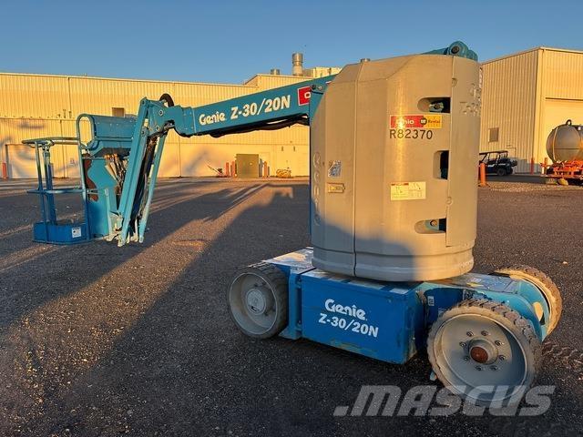 Genie Z-30/20N Plataforma de trabajo articulada