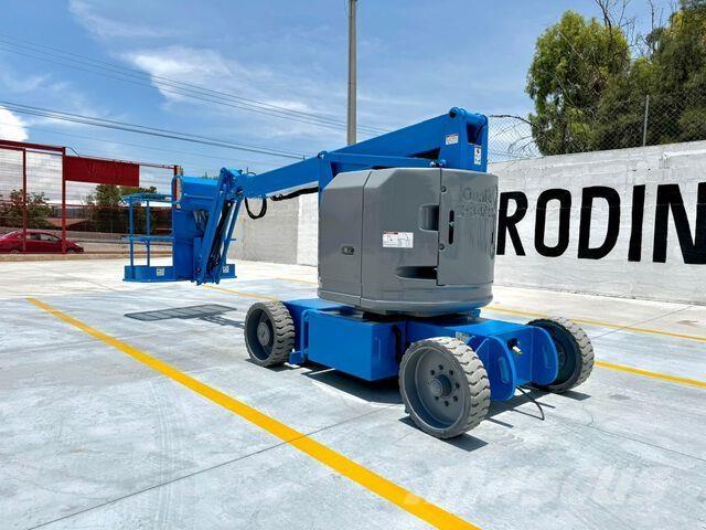 Genie Z34/22N Plataforma de trabajo articulada