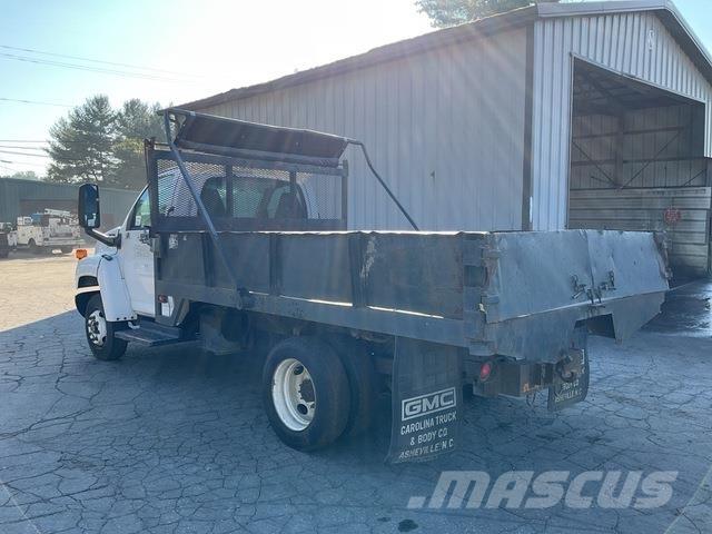 GMC 5500 Camiones bañeras basculantes o volquetes