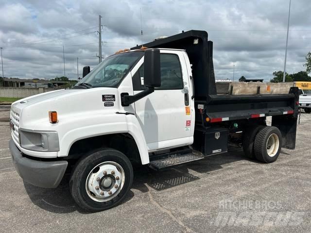 GMC C5500 Camiones bañeras basculantes o volquetes