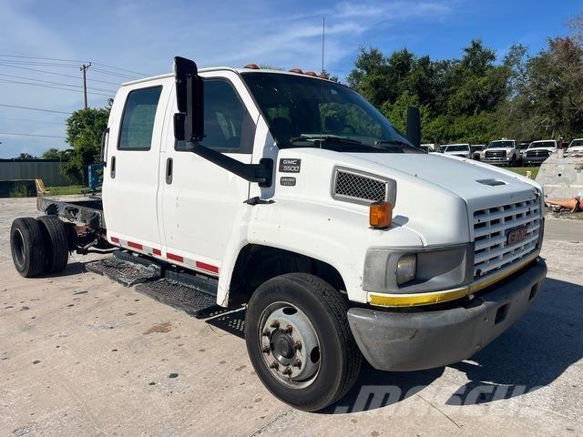 GMC C5500 Cabinas e interior