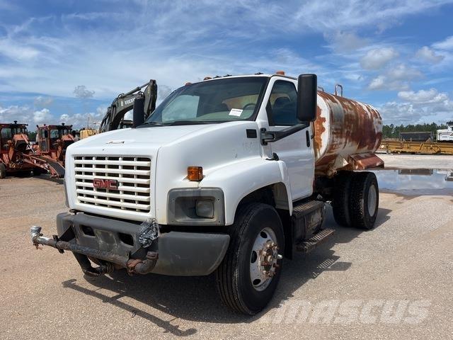 GMC C7500 Camiones cisterna