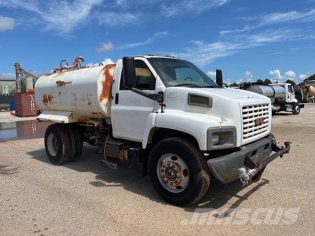 GMC C7500 Camiones cisterna