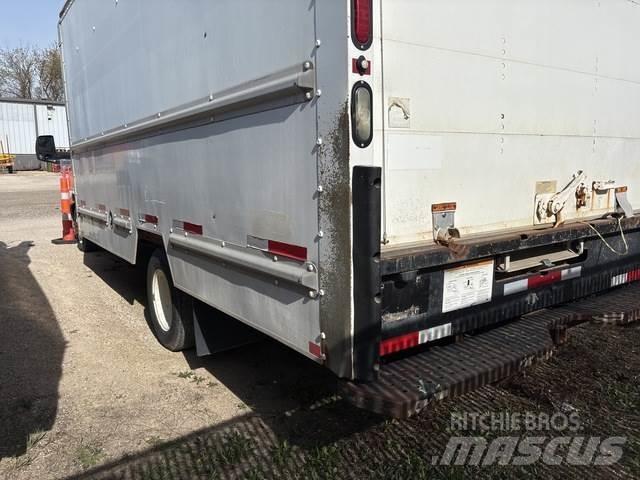 GMC Savana Camiones caja cerrada