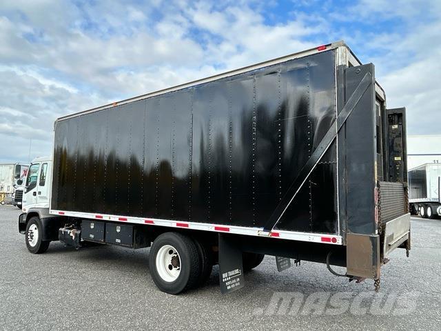 GMC T-Series Camiones caja cerrada