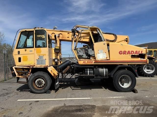 Gradall XL3100 Excavadoras de ruedas