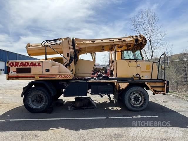 Gradall XL3100 Excavadoras de ruedas