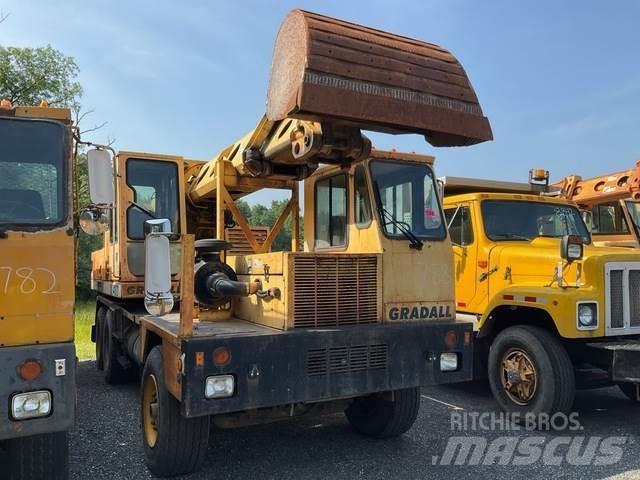Gradall XL4100 Excavadoras de ruedas