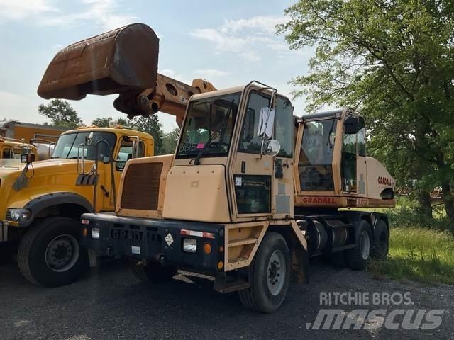 Gradall XL4100 Excavadoras de ruedas