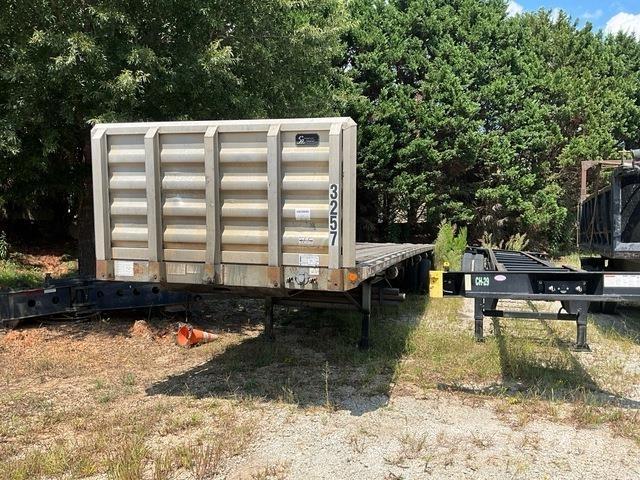 Great Dane  Plataforma plana/laterales abatibles