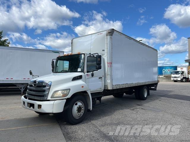 Hino  Camiones caja cerrada