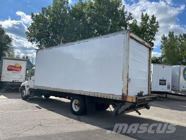 Hino  Camiones caja cerrada