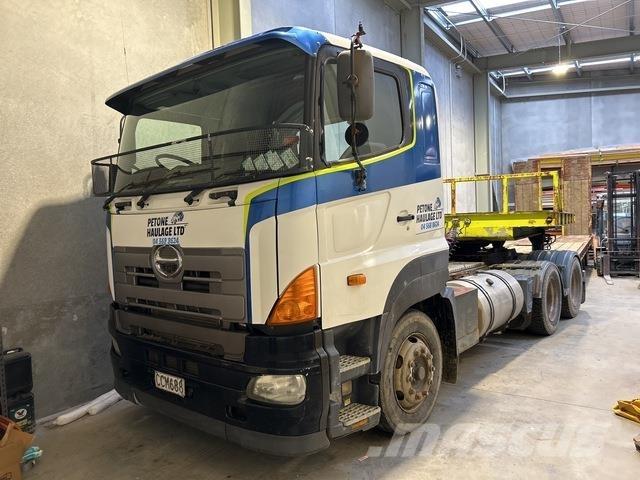 Hino 1ELPG-WPN Cabezas tractoras