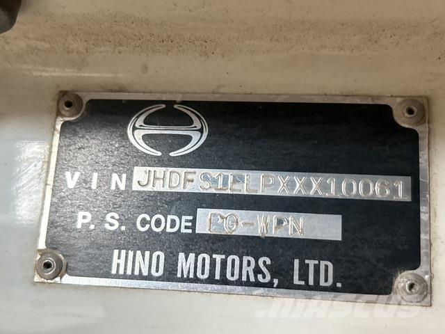Hino 1ELPG-WPN Cabezas tractoras