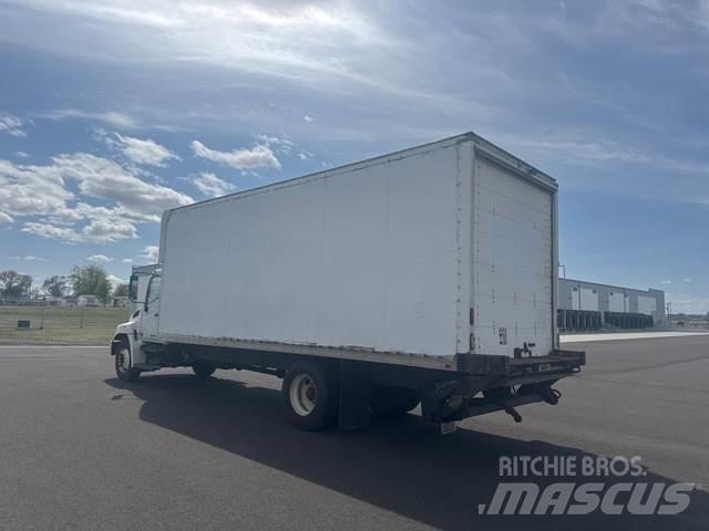 Hino 258 Camiones caja cerrada