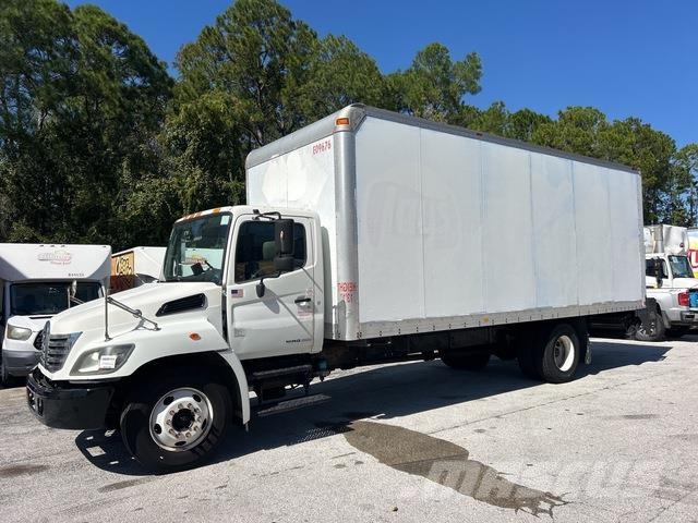 Hino 258 Camiones caja cerrada