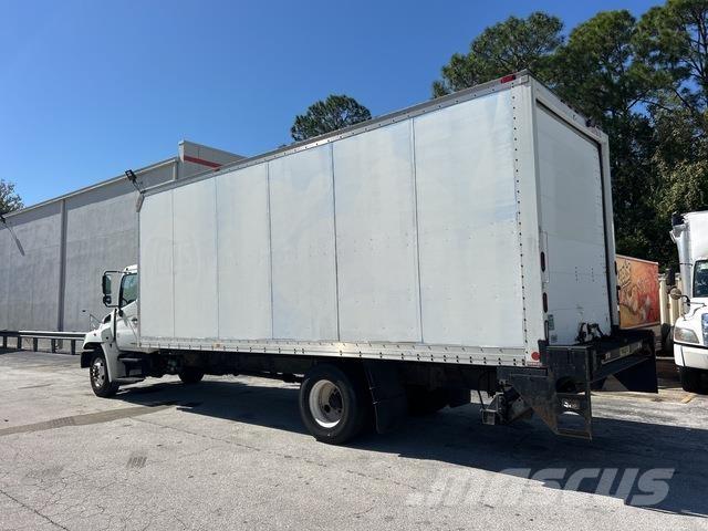 Hino 258 Camiones caja cerrada