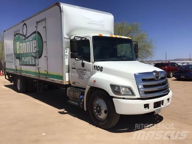 Hino 268 Camiones caja cerrada
