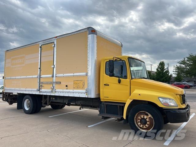 Hino 268 Camiones caja cerrada