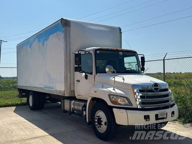 Hino 268 Camiones caja cerrada