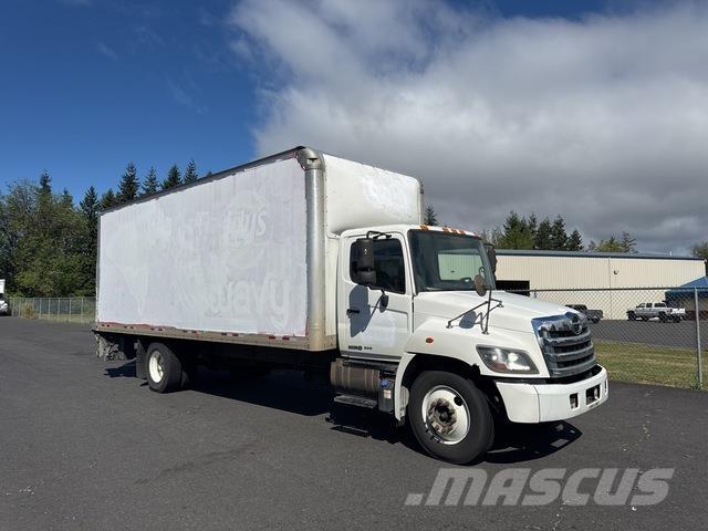 Hino 268 Camiones caja cerrada