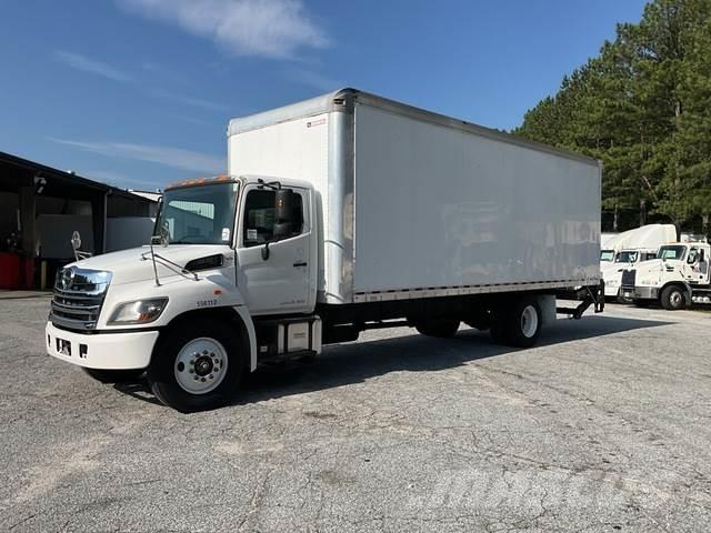 Hino 268 Camiones caja cerrada
