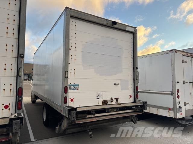 Hino 268 Camiones caja cerrada