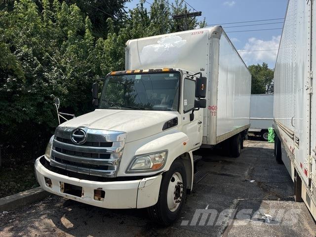 Hino 268 Camiones caja cerrada