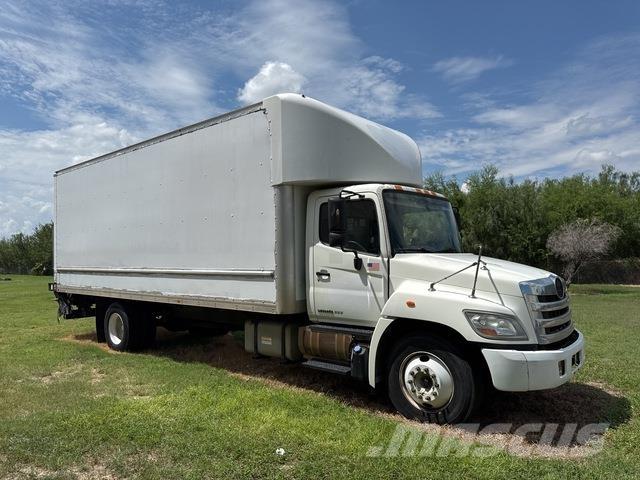 Hino 268 Camiones caja cerrada