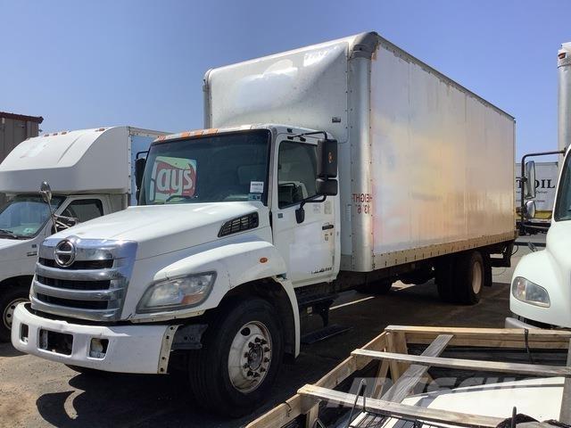 Hino 268 Camiones caja cerrada