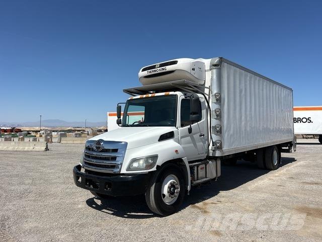 Hino 268 Isotermos y frigoríficos