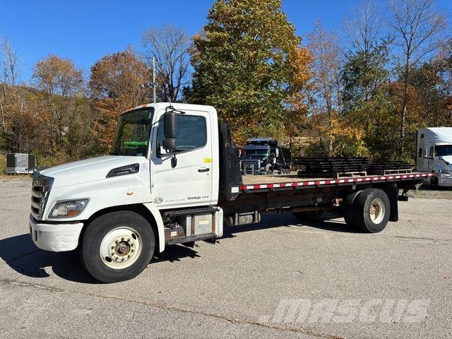 Hino 268 Camiones plataforma