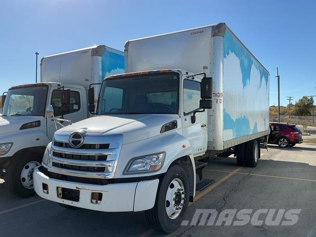 Hino 268 Camiones caja cerrada