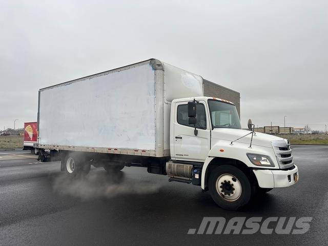 Hino 268 Camiones caja cerrada