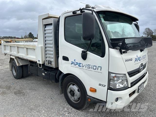 Hino 300 917 Camiones bañeras basculantes o volquetes