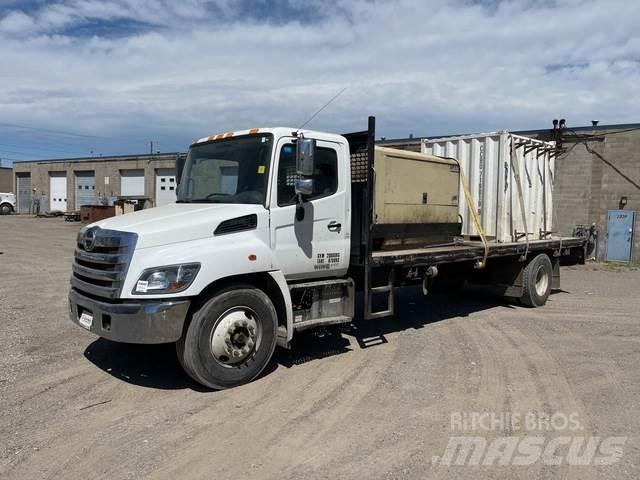 Hino 308 Camiones plataforma
