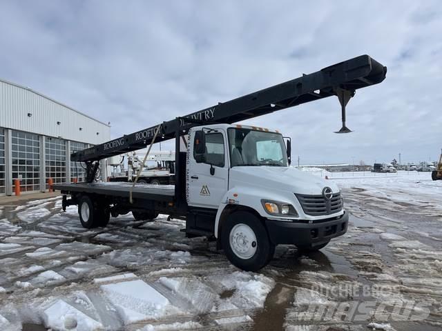 Hino 338 Camiones plataforma