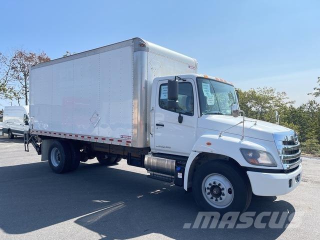 Hino 338 Camiones caja cerrada
