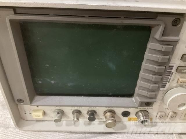 HP 8563A Construcción - Otros