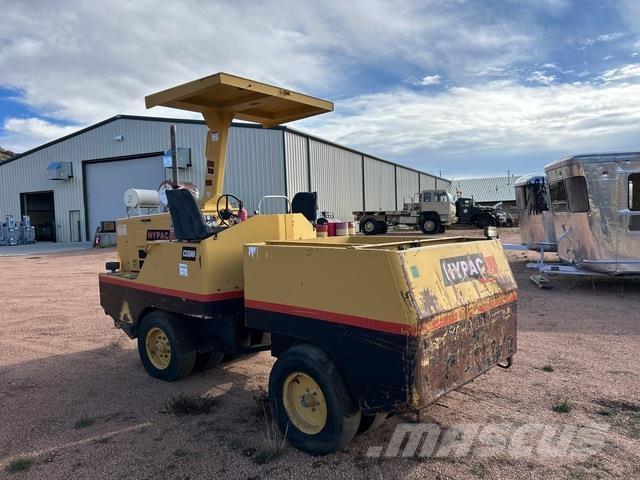 Hypac C530AH Rodillos sobre neumáticos