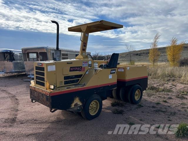 Hypac C530AH Rodillos sobre neumáticos