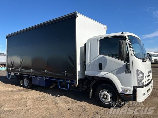 Isuzu FRR 600 Camión con caja abierta