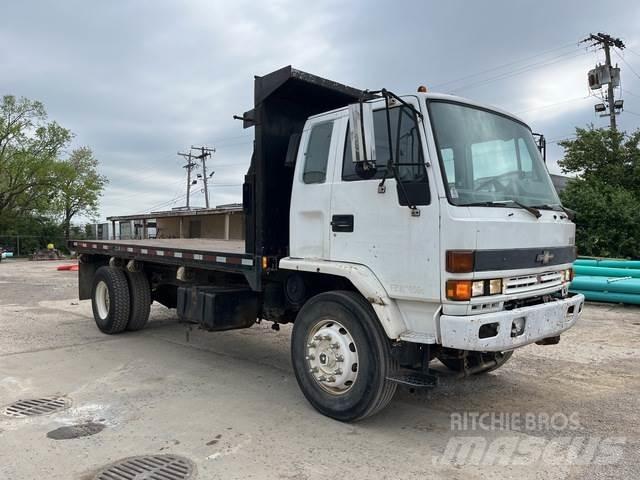 Isuzu FTR Camiones bañeras basculantes o volquetes