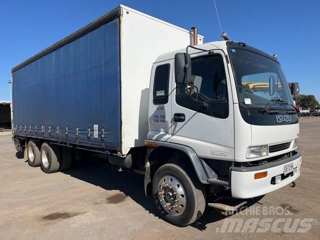 Isuzu FVR 950 Camión con caja abierta