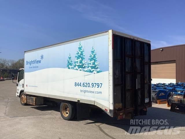 Isuzu NPR Camiones caja cerrada